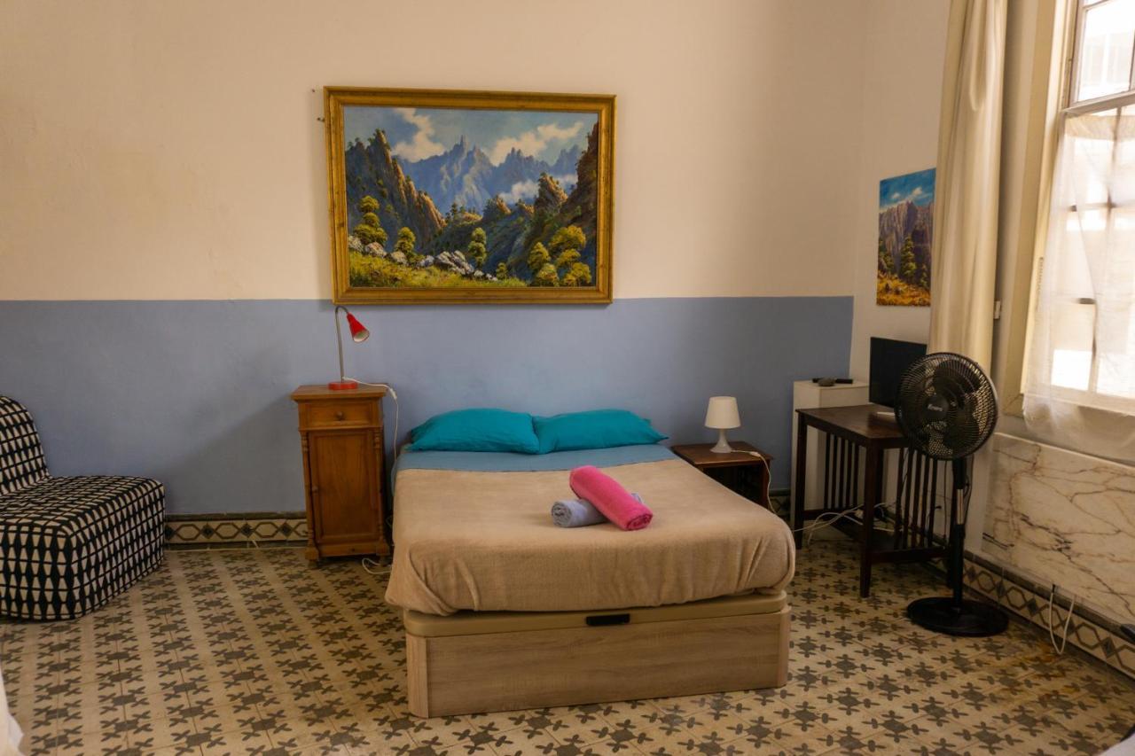 Hostel Albergue La Casa Encantada 엘파소 외부 사진